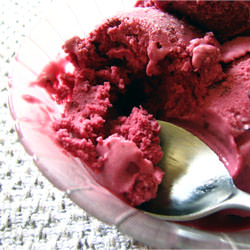 Blueberry Sour Cream Ice Cream - Recipe photo by LyB