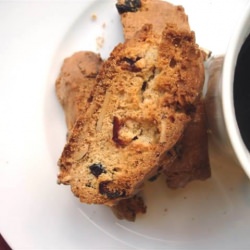 Almond & Cranberry Biscotti - Recipe photo by konosur