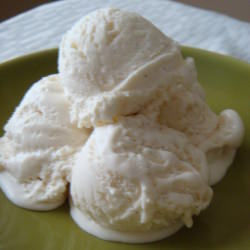 Vanilla Bean Cheesecake Ice Cream - Recipe photo by saltandchocolate