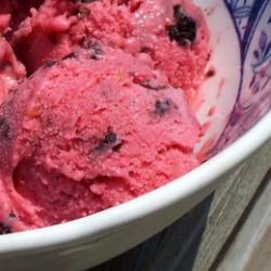 Chocolate and Raspberry Ice Cream - Recipe photo by whisper