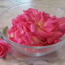Memory of an Émotion Ispahan - Recipe photo by Lucy Vaserfirer