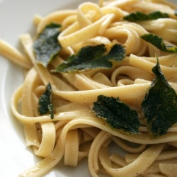 Brown Butter and Sage Fettucine - Recipe photo by taste and tell