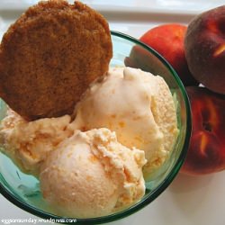 Peach Ice Cream Maple Gingersnaps - Recipe photo by eggsonsunday