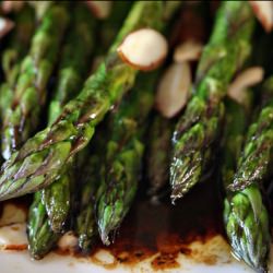 Roasted Asparagus with Balsamic Soy - Recipe photo by steamykitchen
