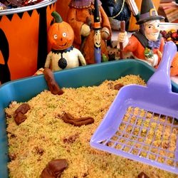 Kitty Litter Cake - Recipe photo by Cathy