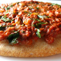 Lahmajoon - Recipe photo by Paulatron