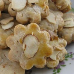 Almonds Cookies - Recipe photo by beachloverkitchen