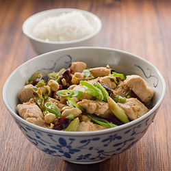 Sichuan-style Chicken & Peanuts - Recipe photo by hsaba