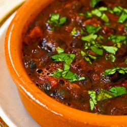 Crockpot Black Bean Chili with Lime - Recipe photo by kalynskitchen