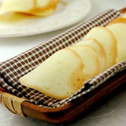 Lemon Tuiles and Honey Ice Cream - Recipe photo by MeetaK