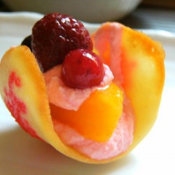 Tuiles with Mango and Cream - Recipe photo by Audax Artifex
