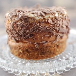 Low-Carb Mini Cheesecakes - Recipe photo by cakebrain