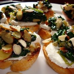 Spinach and Chevre Bruschetta - Recipe photo by climbhighak