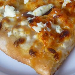 Buffalo Chicken Pizza - Recipe photo by HoneyB