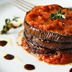 Easy Eggplant Bake - Recipe photo by tastypalettes