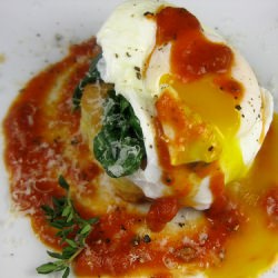 Poached Egg Pizzaiolo - Recipe photo by FOODalogue