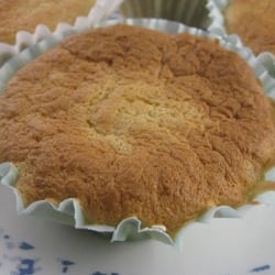 Moist Banana Mini Cake - Recipe photo by beachloverkitchen