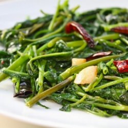 Stir-Fry Water Spinach (Kangkung) - Recipe photo by seasaltwithfood