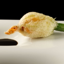 Melting Courgette Flower - Recipe photo by madridlab