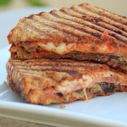 Grilled Eggplant Panini with Salami - Recipe photo by meseidy