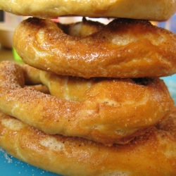 Sugar Cinnamon Pretzels - Recipe photo by purplefoodie