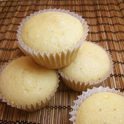 Chocolate-filled Yellow Cupcakes - Recipe photo by _ts-eatingclubvancouver