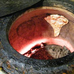 900 Degree Tandoor Oven - Recipe photo by mylastbite
