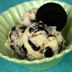 Cookies and Cream Ice Cream - Recipe photo by annieseats