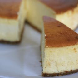 New York Cheesecake - Recipe photo by annieseats