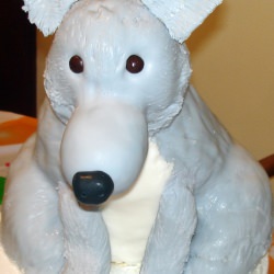 Sculpted Wolf Cake - Recipe photo by sunshinemom12