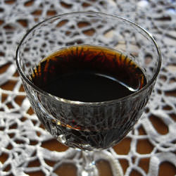 Nocino - Recipe photo by khymos