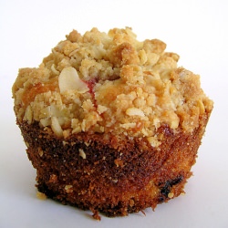 Strawberry Crumble Muffins - Recipe photo by jamieanne