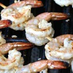 Skewered Shrimp - Recipe photo by foododelmundo