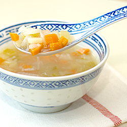 Chinese-Style Minestrone Soup - Recipe photo by noobcook