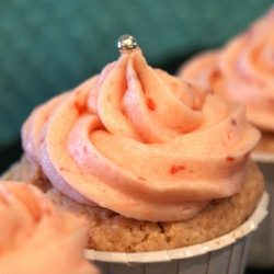 Strawberry Cupcakes - Recipe photo by piccantedolce