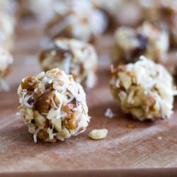 Raw Donut Holes - Recipe photo by katerina
