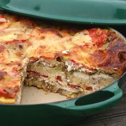 Bacon, Pesto & Tomato Strata - Recipe photo by foododelmundo