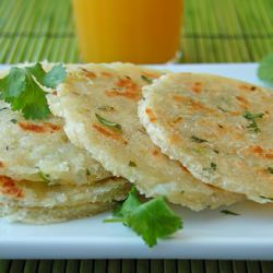 Vegan Semolina Pancake Recipe - Recipe photo by loneacorn