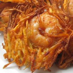 Banh Tom – Sweet Potato & Shrimp - Recipe photo by Miss.Adventure
