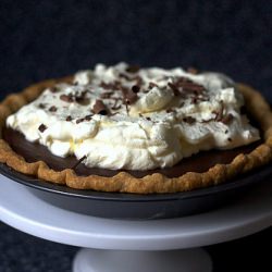 Chocolate Pudding Pie - Recipe photo by MrVitaminP