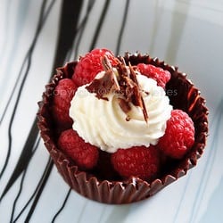 Chocolate Cups with Raspberries - Recipe photo by tastypalettes