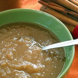 Slow Cooker Spiced Applesauce - Recipe photo by mommyskitchen