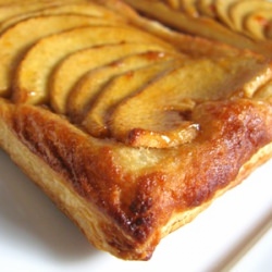 Elegant Apple Tart - Recipe photo by Muneeba
