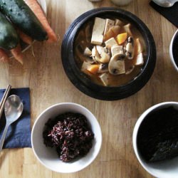Kimchi Stew - Recipe photo by lobugast