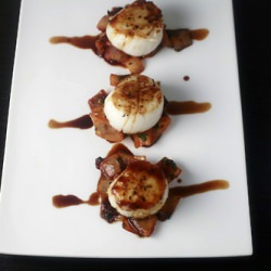 Scallops with Soy + Lime Glaze - Recipe photo by brinegaj