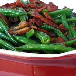 Green Beans with Crispy Pancetta - Recipe photo by nylorij
