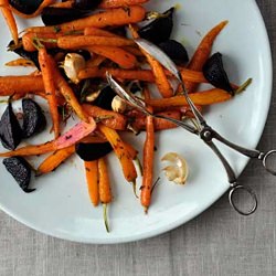 Roasted Beets and Carrots - Recipe photo by wardroa