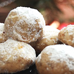 Mexican Wedding Cakes - Recipe photo by msmeanie