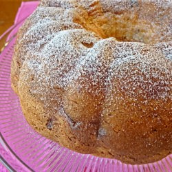 Sour Cream and Walnut Cake - Recipe photo by Coby