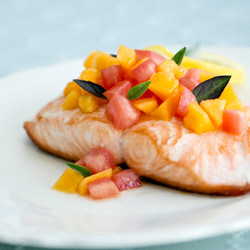 Salmon with Papaya Chutney - Recipe photo by nicolesy